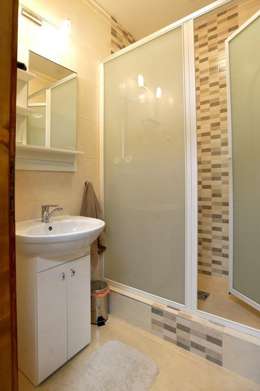 Corner Apartman เอ็กเกอร์ ห้อง รูปภาพ
