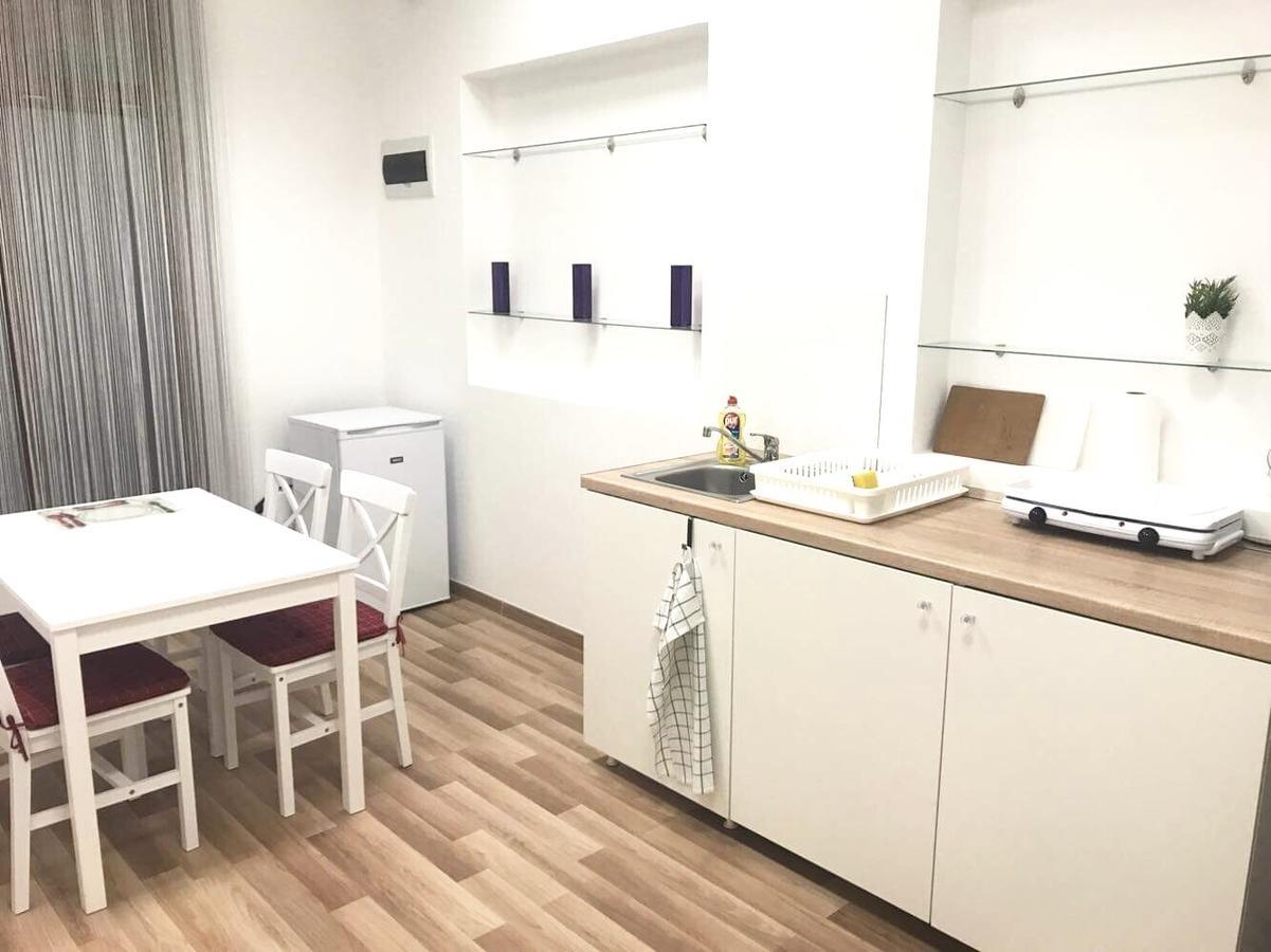 Corner Apartman เอ็กเกอร์ ภายนอก รูปภาพ